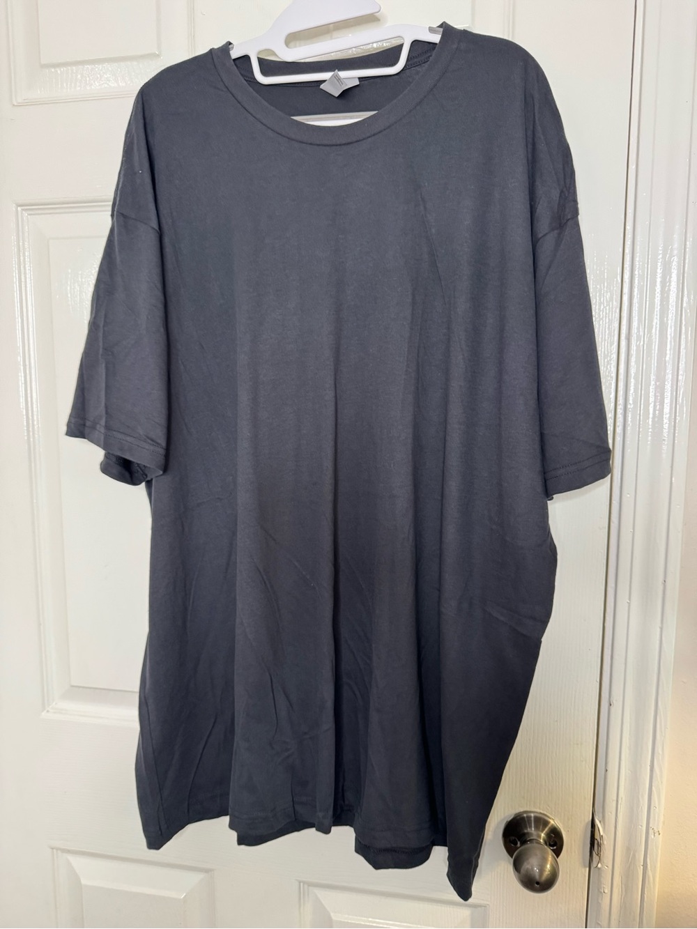 Next Level Apparel Men's Oversized Crew Tee in Charcoal